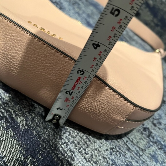 NWOT beautiful Radley bag in soft pebbled leather. - Picture 11 of 15